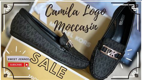 Camila Logo Moccasin .